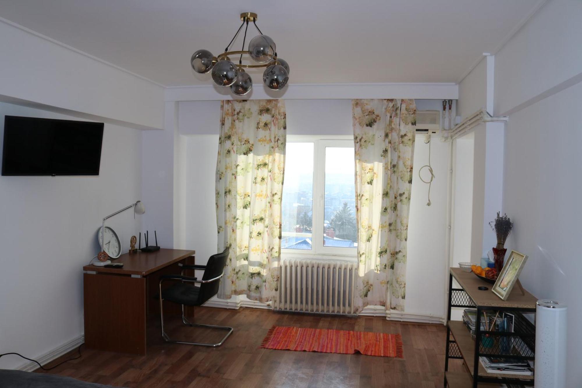 Propriete No.6 - Close To University, Hospital And Downtown Iasi